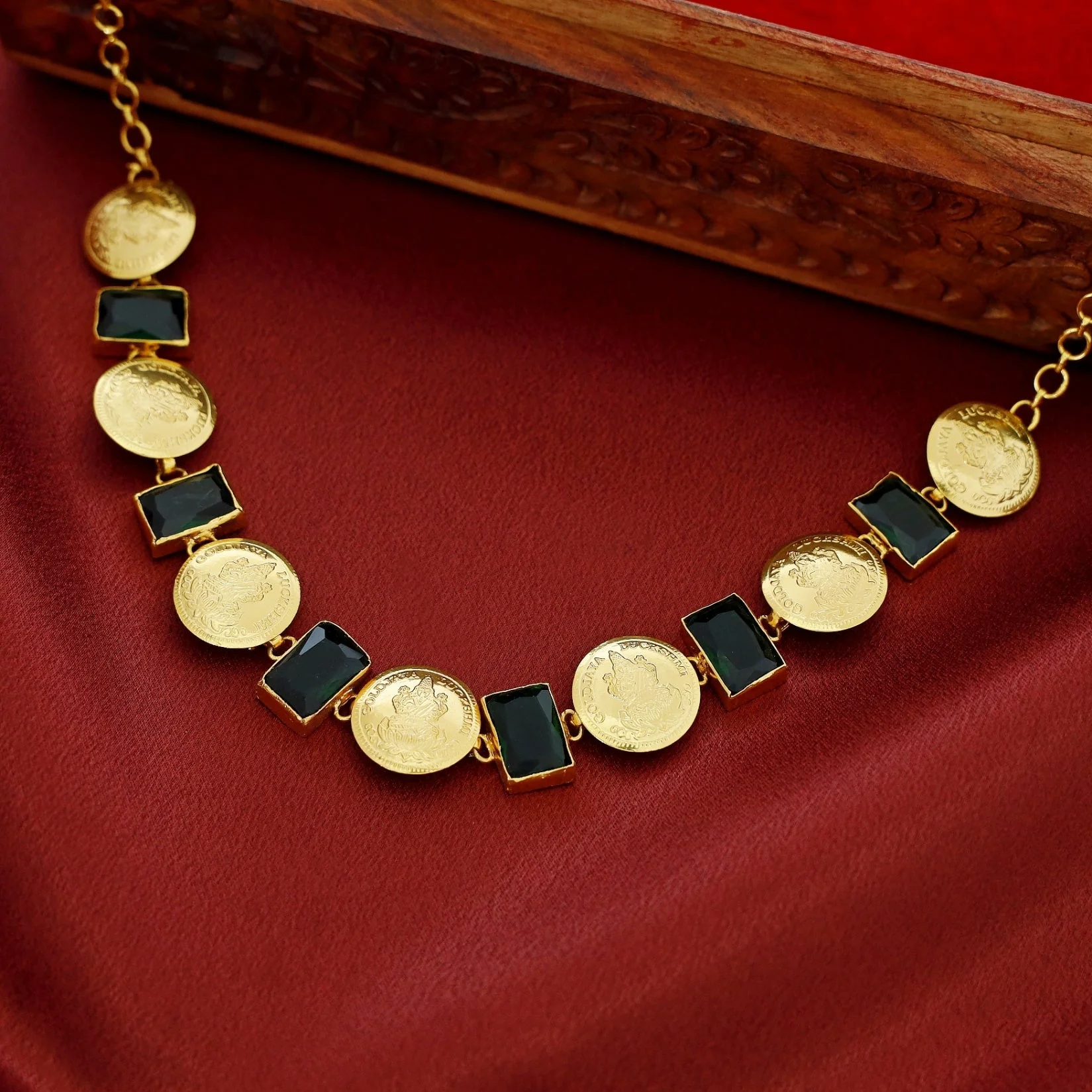 Rectangle Choker - Image 3