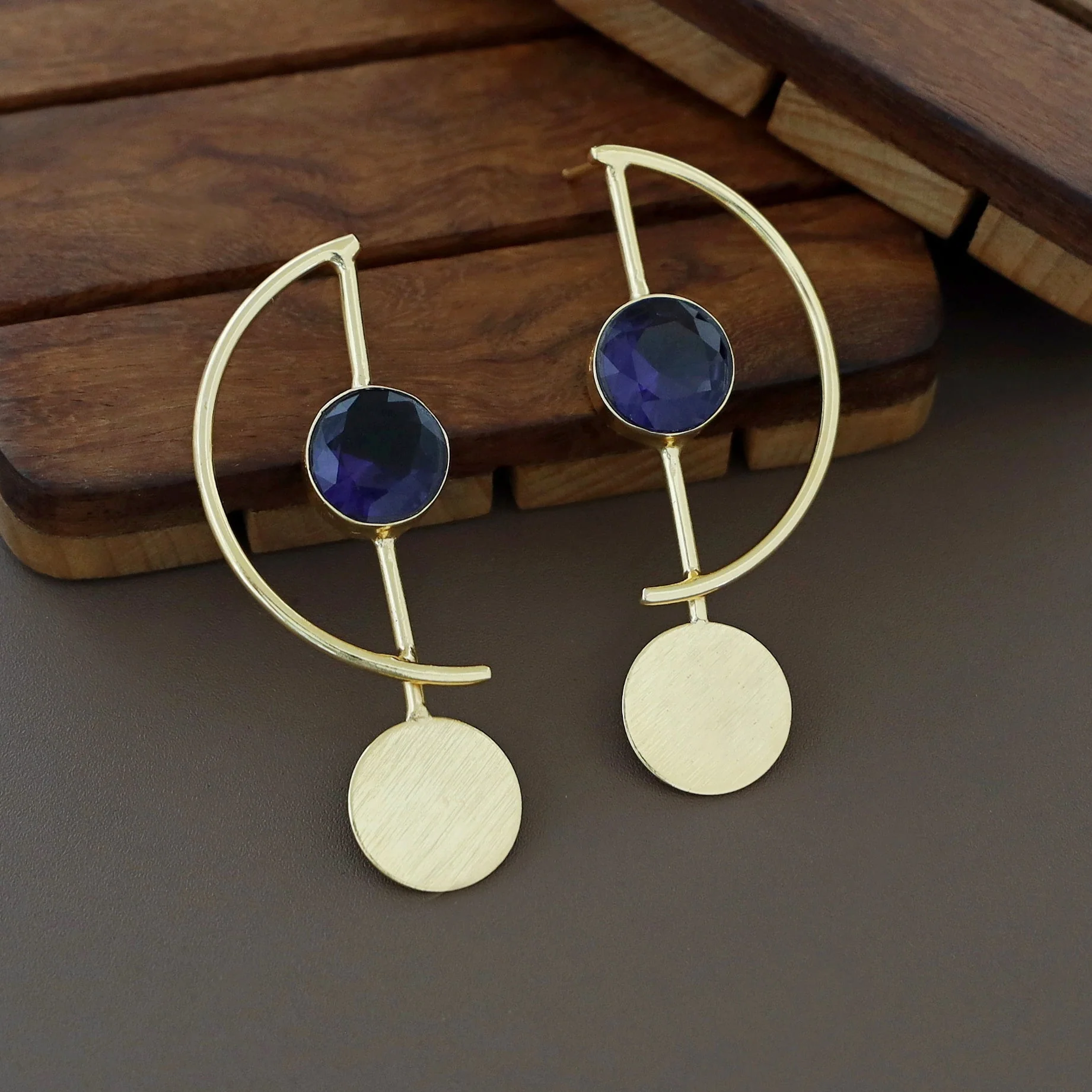 Shape Round Glossy Earring - Image 5